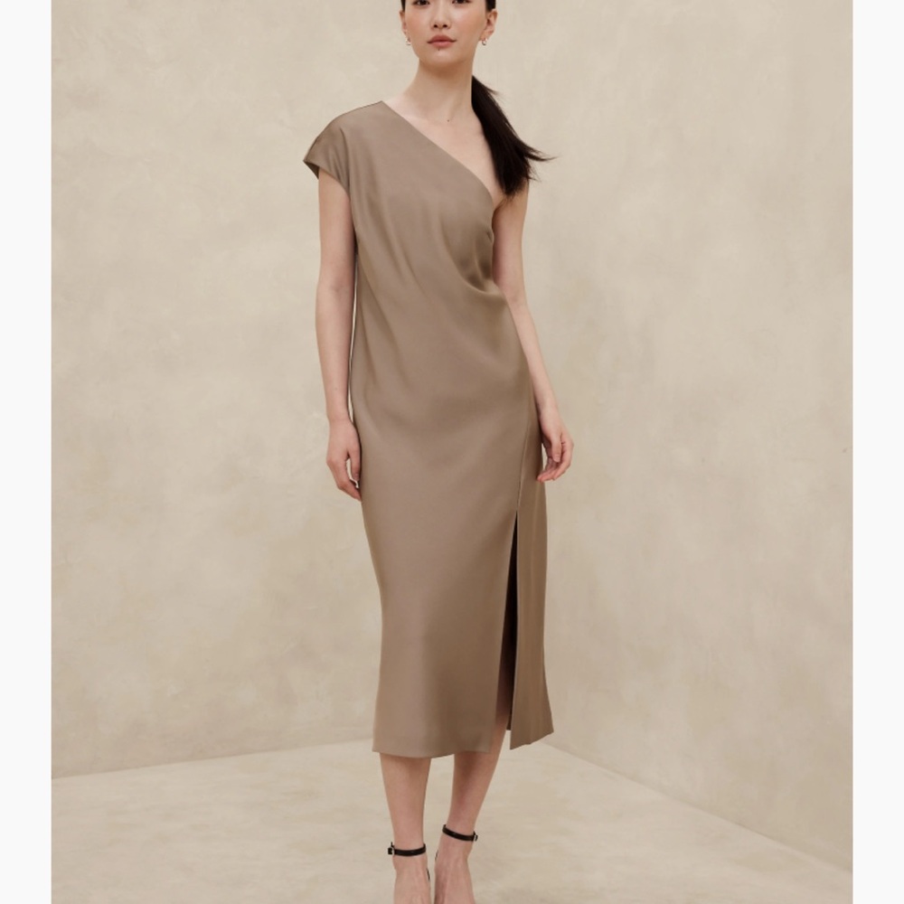 NWT - Banana Republic Satin One-Shoulder Midi Dress